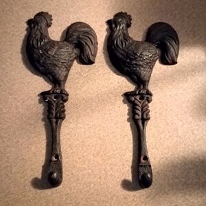 Vintage Cast Iron Rustic Rooster Wall Hooks